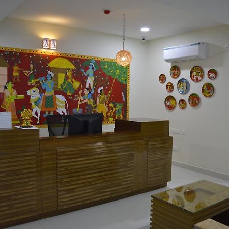 Hotel Virat Inn Hyderabad Exterior photo